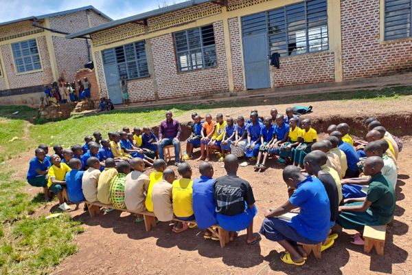 60 th Session Nyabihu Peace Club of Rwanda on meditation with students
