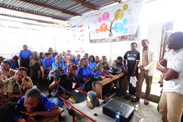 BetterME Workshop BMW AND YALE YOUNG AFRICAN SCHOLARS YYAS EMPOWEREMENT 